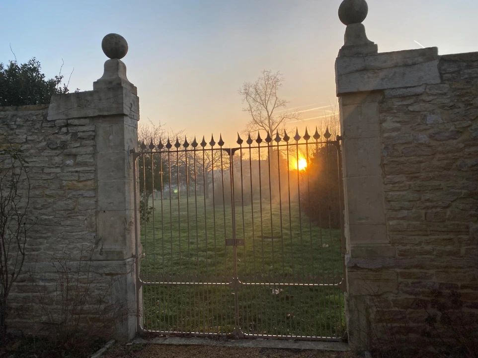grille du château